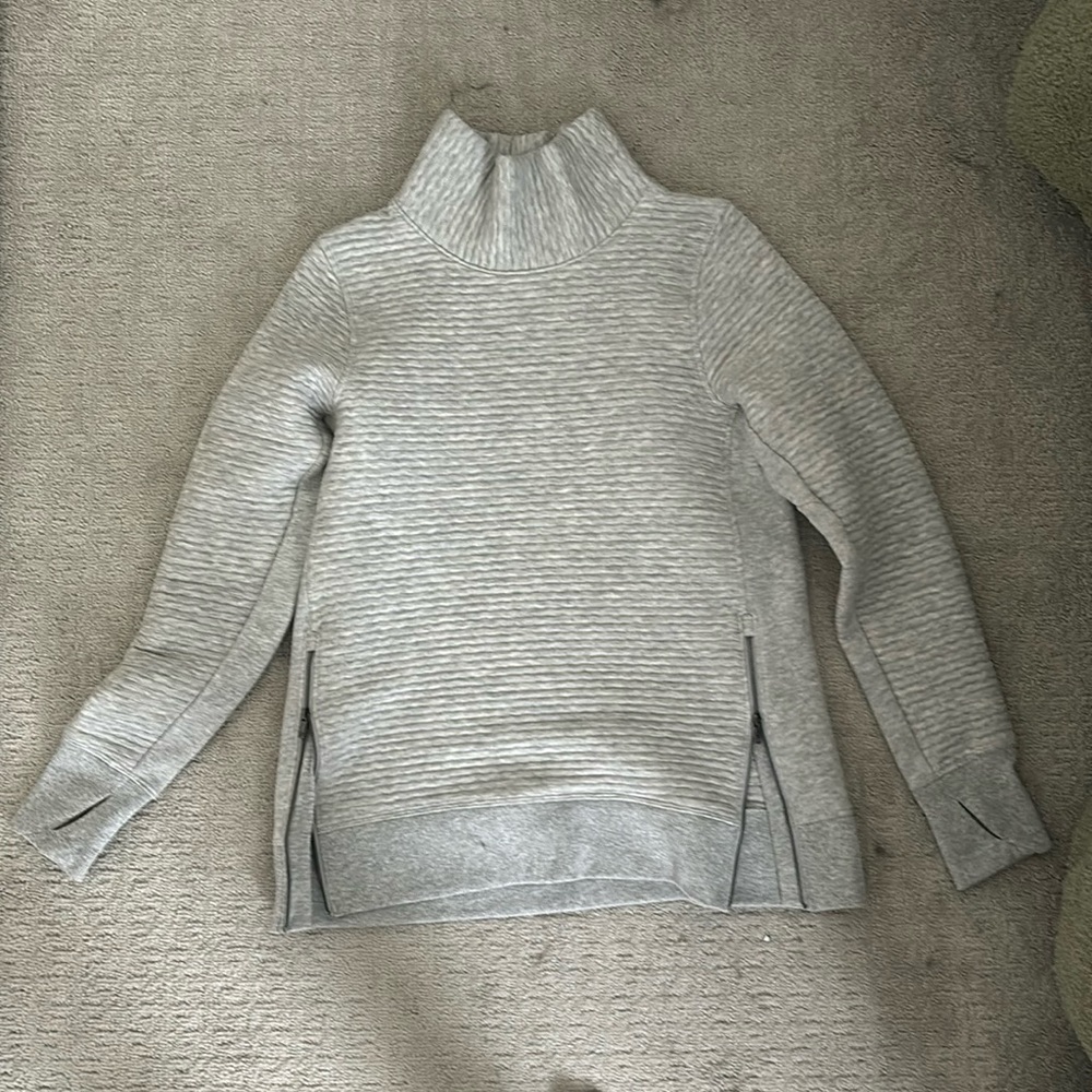 Gray ahtletic pullover